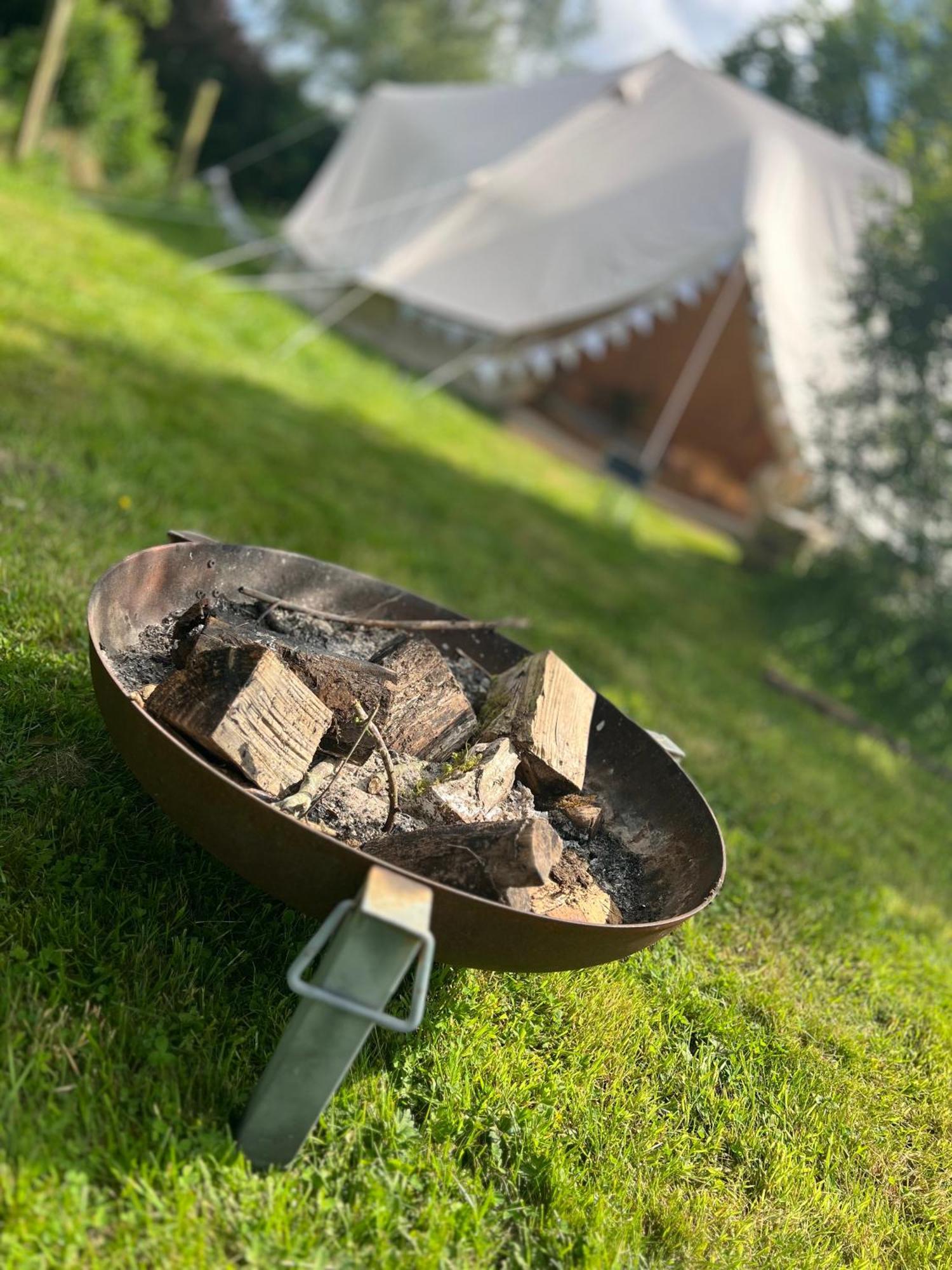 Bluebell Tent At Ballyward Croft Ardkeen Eksteriør bilde